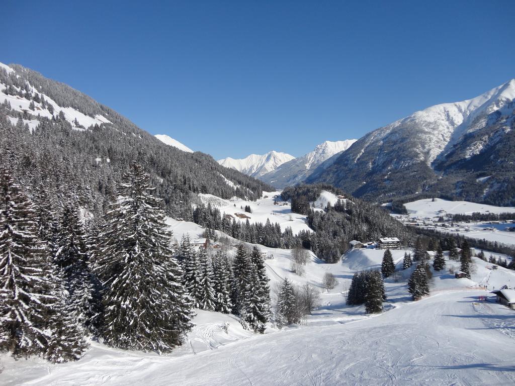 Ferienwohnungen Wolf Holzgau Δωμάτιο φωτογραφία